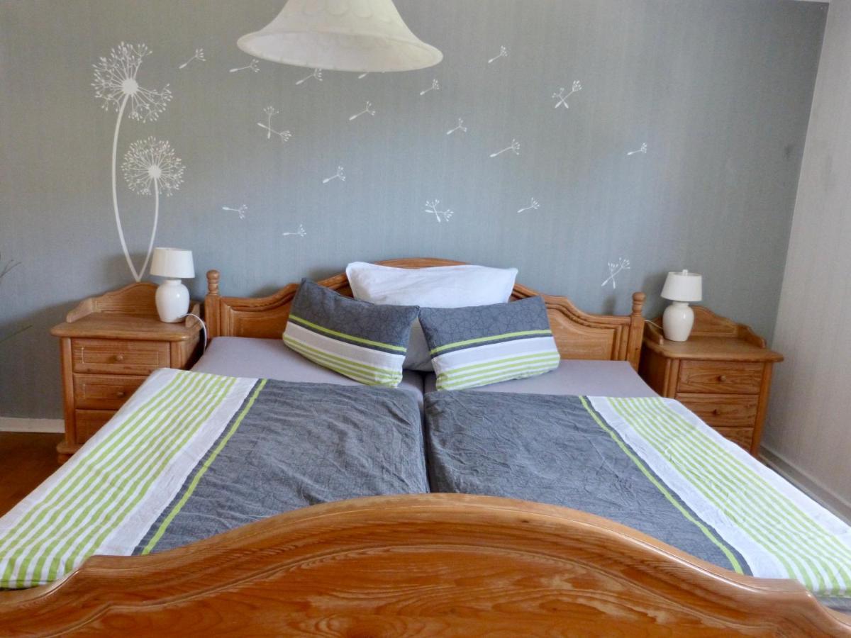 Ferienwohnung Rundumgruen โอลเพอ ภายนอก รูปภาพ